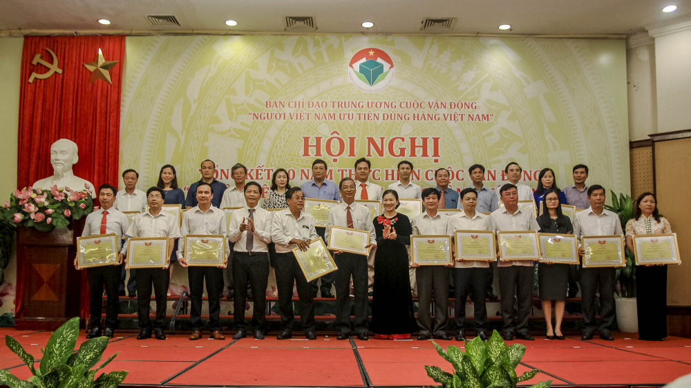 Hội nghị Tổng kết 10 năm thực hiện Cuộc vận động Người Việt Nam ưu tiên dùng hàng Việt Nam