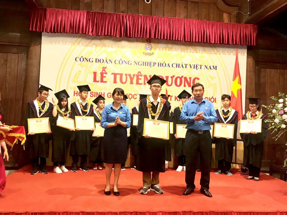 79 con đường, 79 ước mơ
