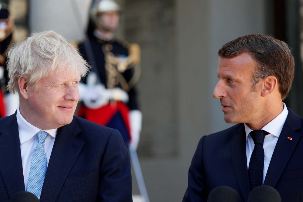 Boris Johnson và Emmanuel Macron