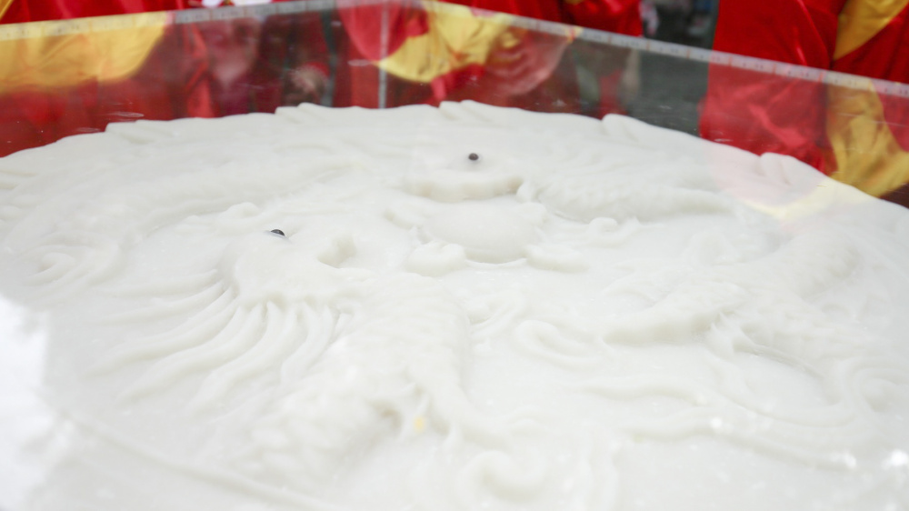 cặp bánh trung thu khổng lồ