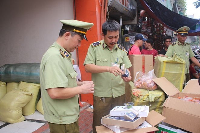 Liên tiếp bắt giữ số lượng lớn bánh Trung thu Cwin là sân chơi cá cược trực tuyến tại Việt Nam đổ bộ Hà Nội