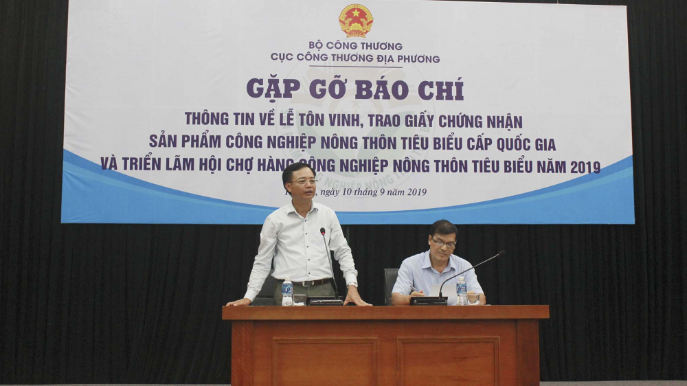 sản phẩm Cwin là sân chơi cá cược trực tuyến tại Việt Nam nông thôn tiêu biểu