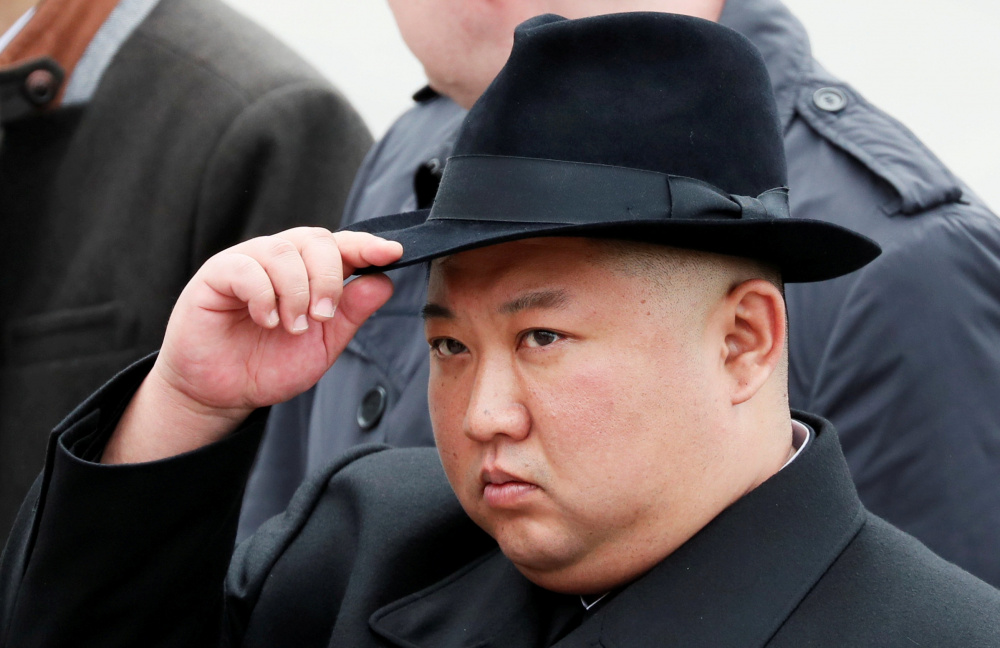 Ông Kim Jong Un chỉ đạo thử 'bệ phóng đa tên lửa siêu to'