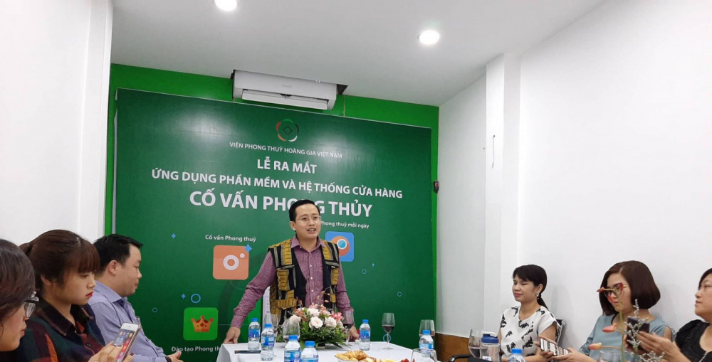 ứng dụng phần mềm và hệ thống Cố vấn phong thủy