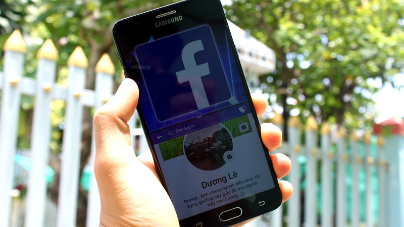 facebook lo so dien thoai