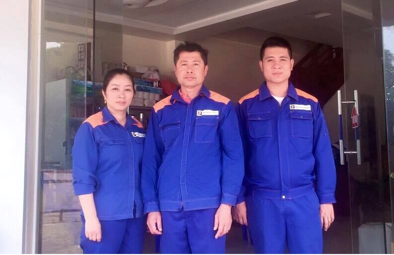 người công nhân Cwin555 thể thao, casino live, bắn cá và slot nổ hũ