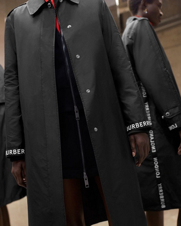  Burberry đang tích cực đột phá và cải tiến
