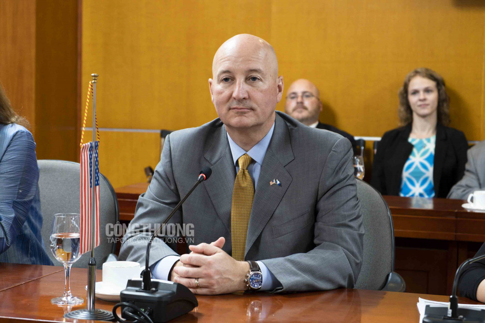 Ông Pete Ricketts - Thống đốc Bang Nebraska 