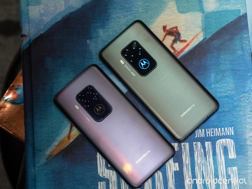 Motorola One Zoom