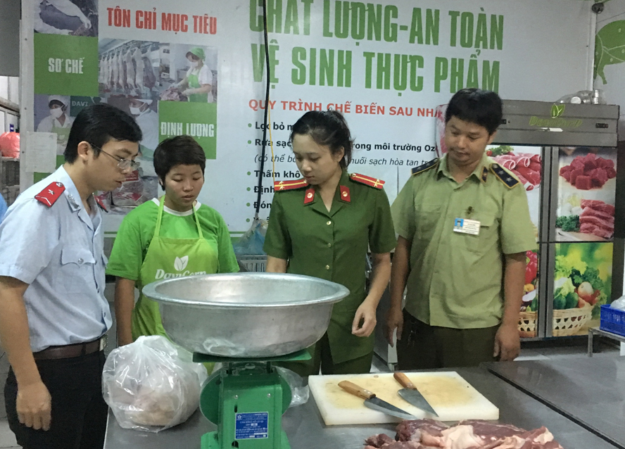 Đoàn kiểm tra liên ngành kiểm tra an toàn Link vào Cwin Cá Cược Thể Thao 2026 tại huyện Đông Anh