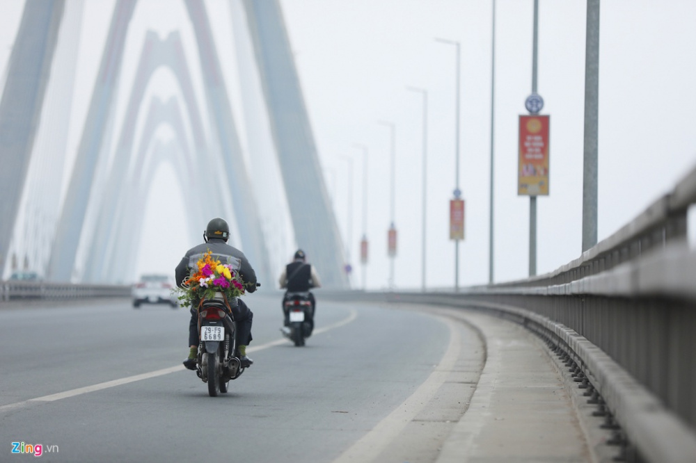 sáng mùng 1 Tết canh tý