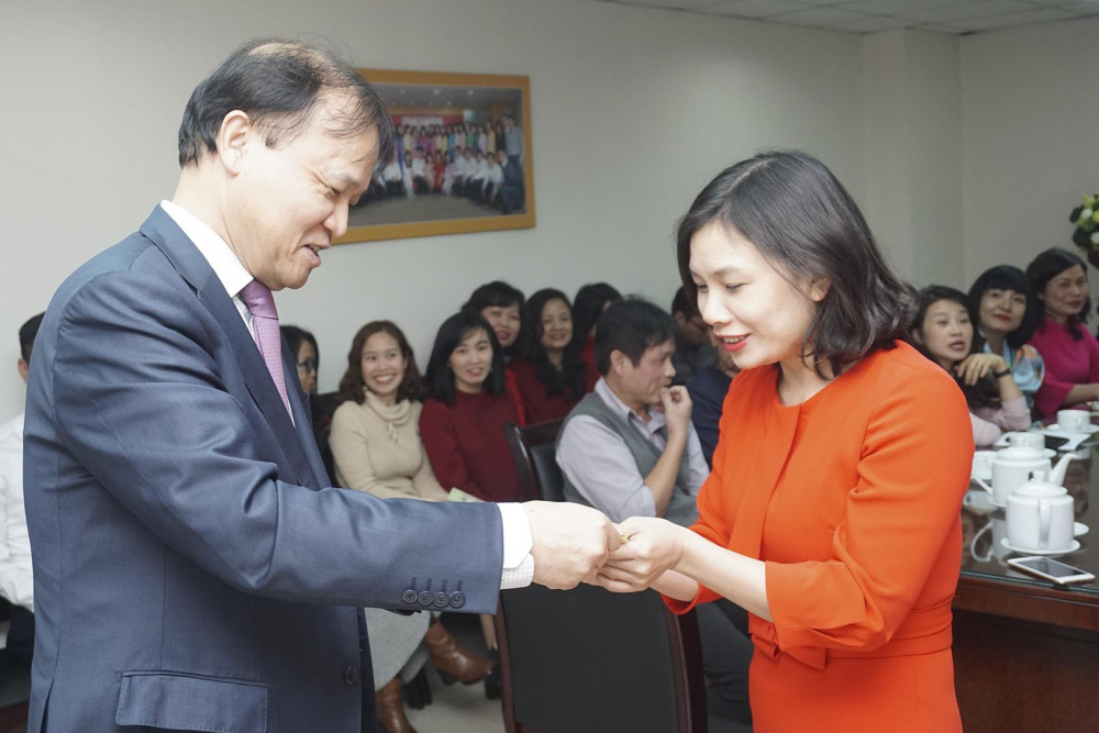chúc tết CWIN ✅ Nhà cái cờ bạc trực tuyến tốt nhất và Thương hiệu uy tín