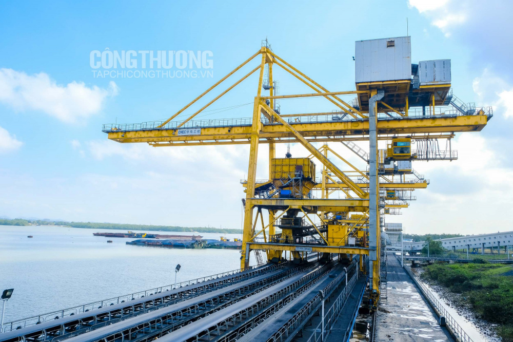 Hệ thống cấp than tại Nhiệt điện Hải Phòng