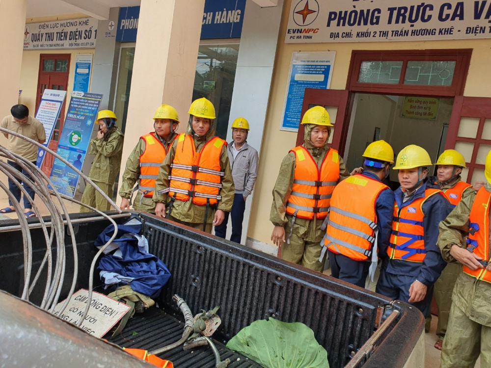 Cập nhật tình hình khôi phục cung cấp điện tại Hà Tĩnh