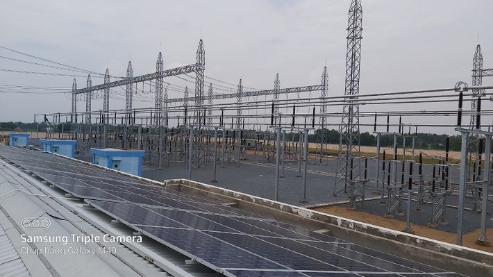 Điện mặt trời áp mái lắp trên mái nhà điều hành Trạm 500kV Đức Hòa