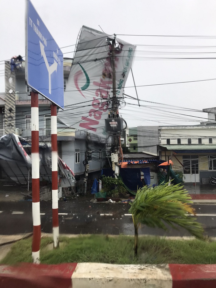 Bão số 9