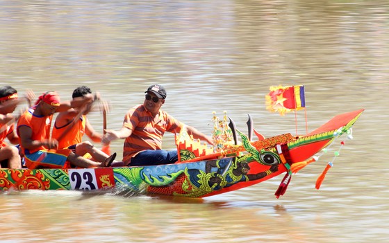 Đua ghe