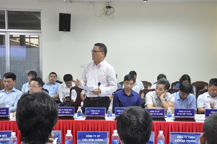 Các nhà thầu báo cáo