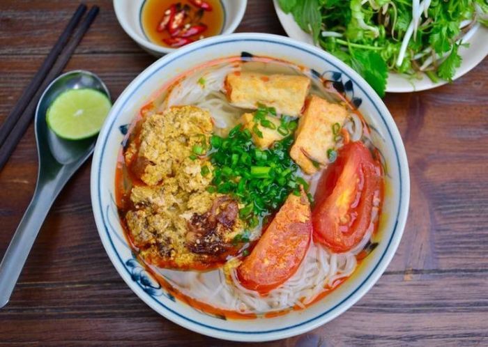 Bún riêu hàng Bạc