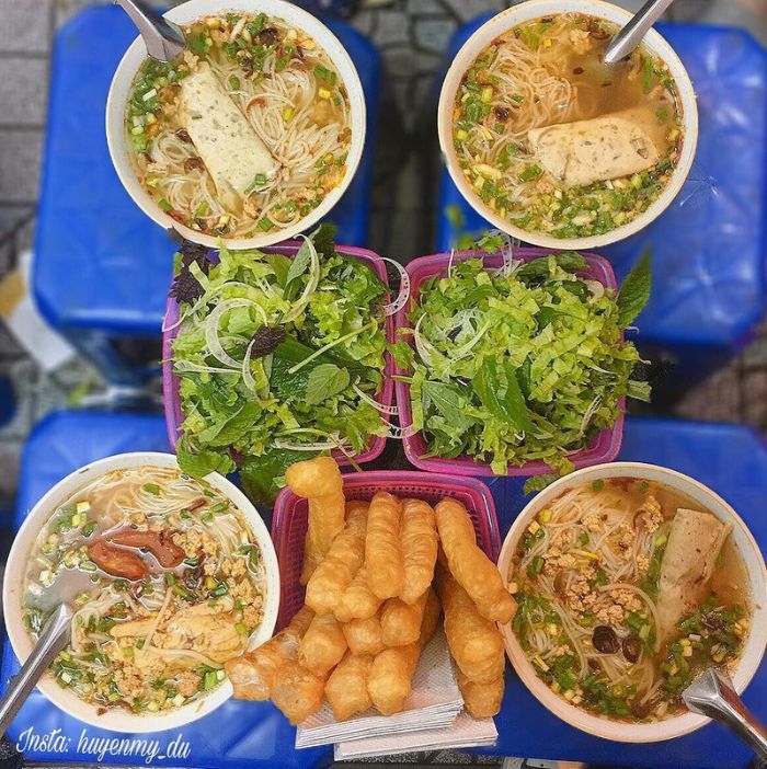 Bún riêu hồng phúc