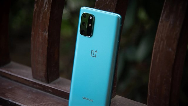 OnePlus 9 b