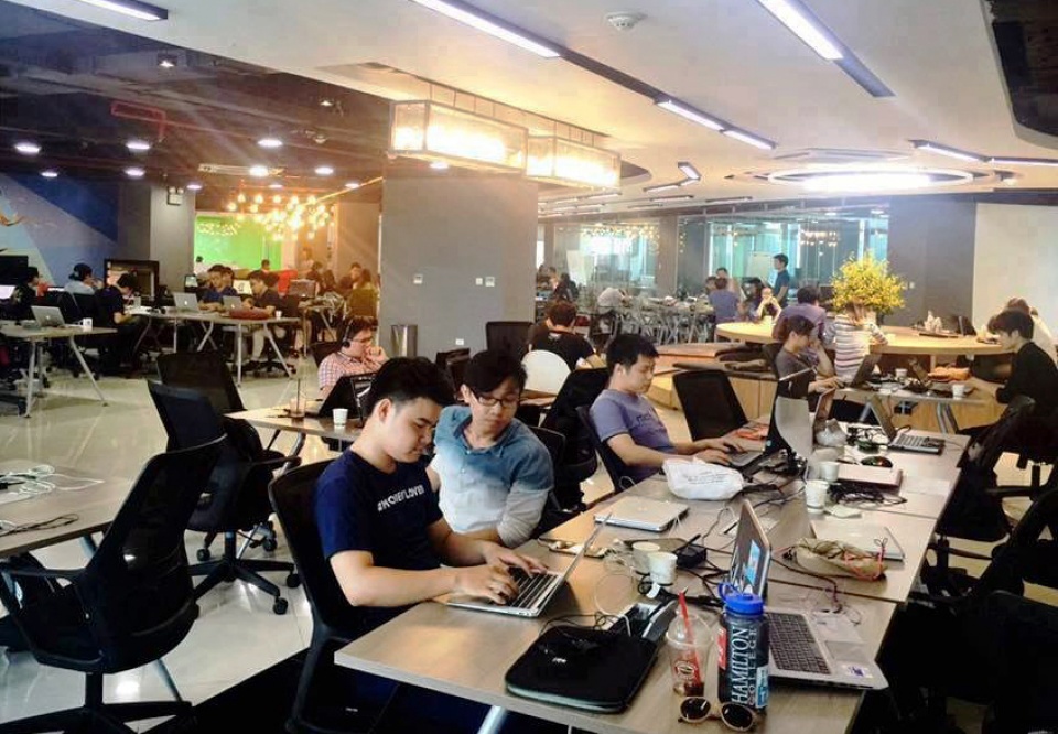"Co-working space" với không gian làm việc "mở" 
