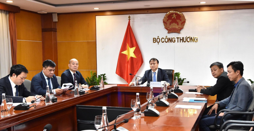 Nhà cái cá cược cá độ uy tín Nổ hũ, Bắn Cá và Game Bài Cwin.com Nhập khẩu quốc tế Trung Quốc lần thứ 3