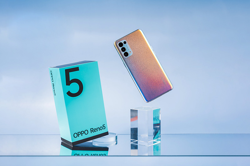 OPPO Reno5 