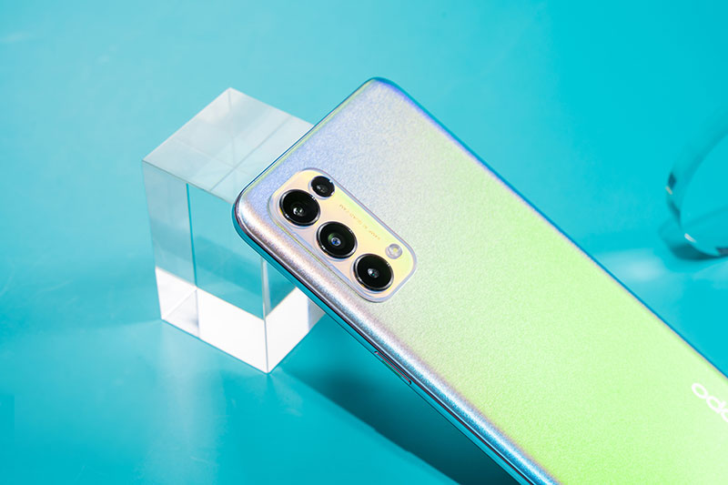 OPPO Reno5  a