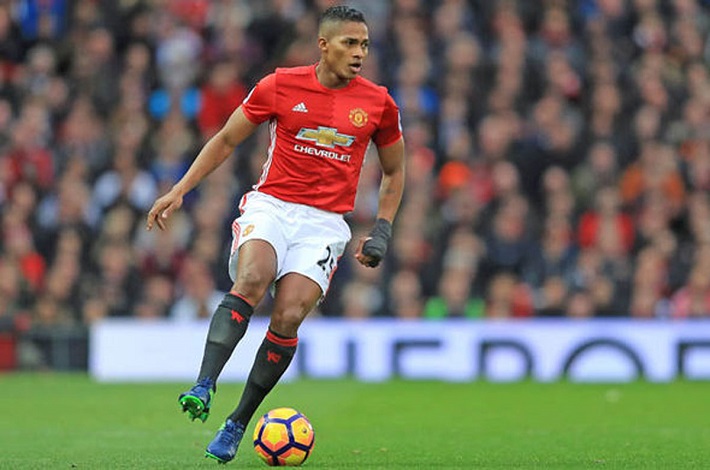 Antonio Valencia 