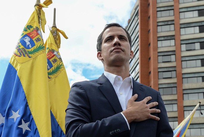 Thủ lĩnh đối lập Juan Guaido