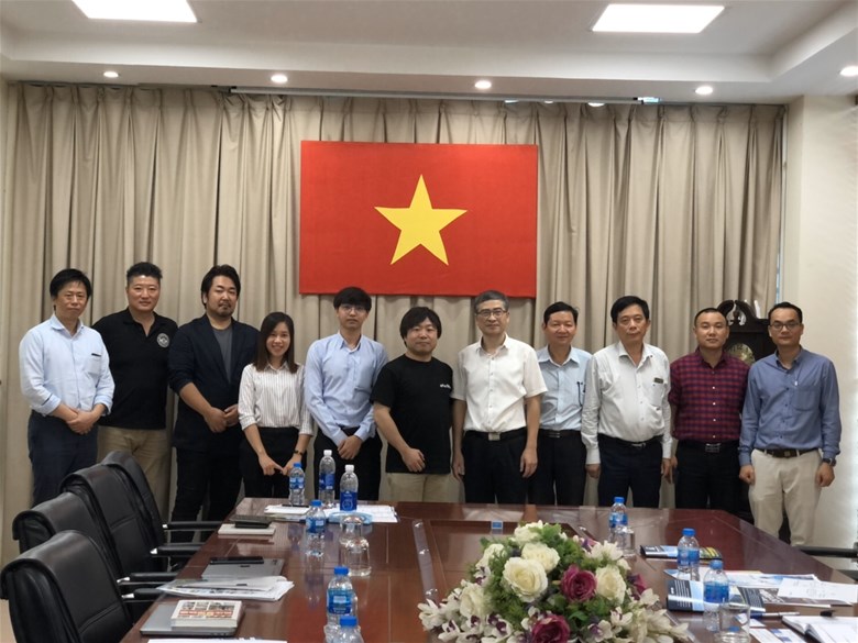 Chụp ảnh lưu niệm