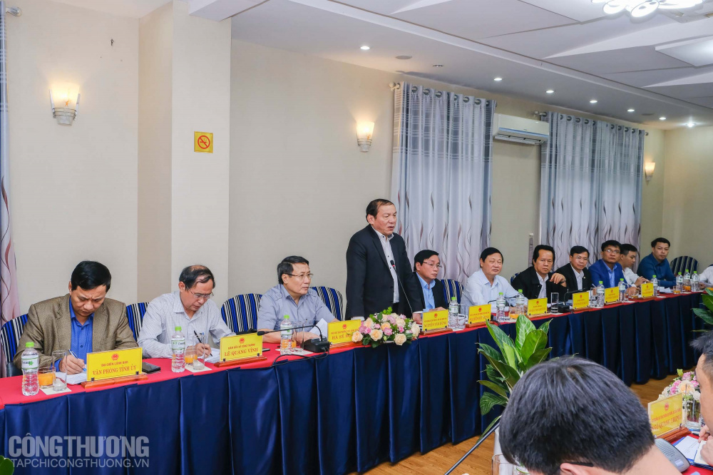 Lãnh đạo tỉnh Quảng Trị và các Sở, ban, ngành chức năng