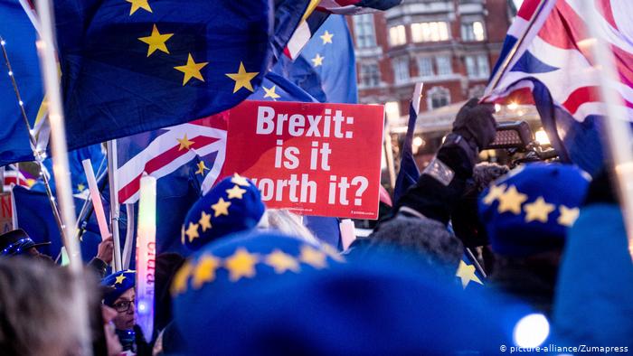 Nước Anh chính thức rời khỏi EU bắt đầu quá trình Brexit