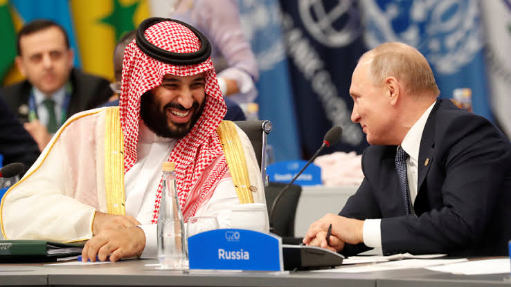 Tổng thống Nga Vladimir Putin và Thái tử Ả-rập Xê-út Mohammed bin Salman