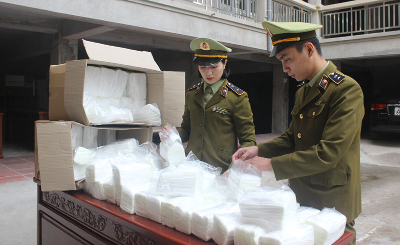 buôn lậu khảu trang