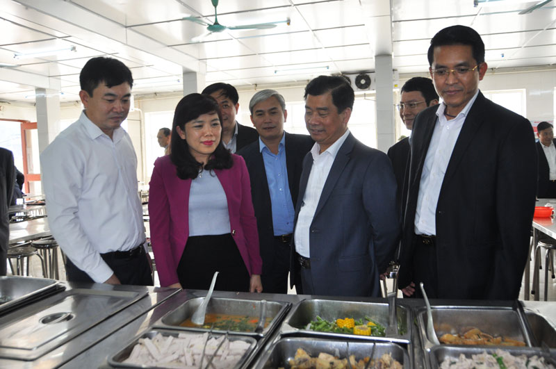 TKV Tăng cường hợp tác 