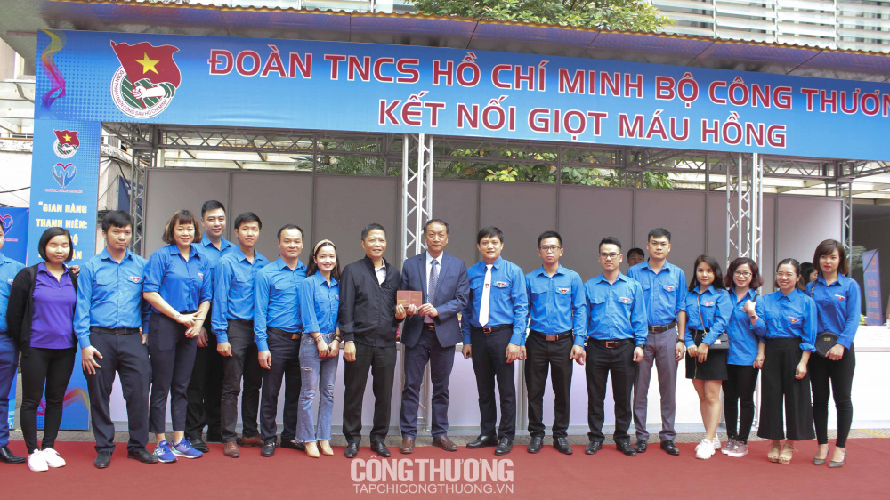 ngày hội hiến máu Bộ công thương