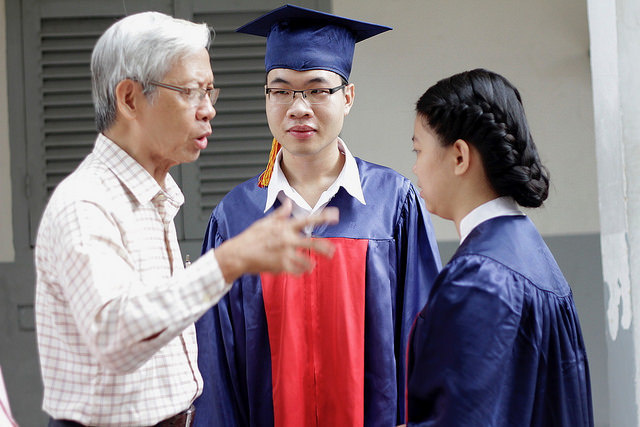 những nhà giáo trên được hưởng chế độ trợ cấp khi có đủ các điều kiện: Trực tiếp giảng dạy, Cwin63 tải ứng dụng, hướng dẫn thực hành và tham gia đóng BHXH từ 5 năm trở lên