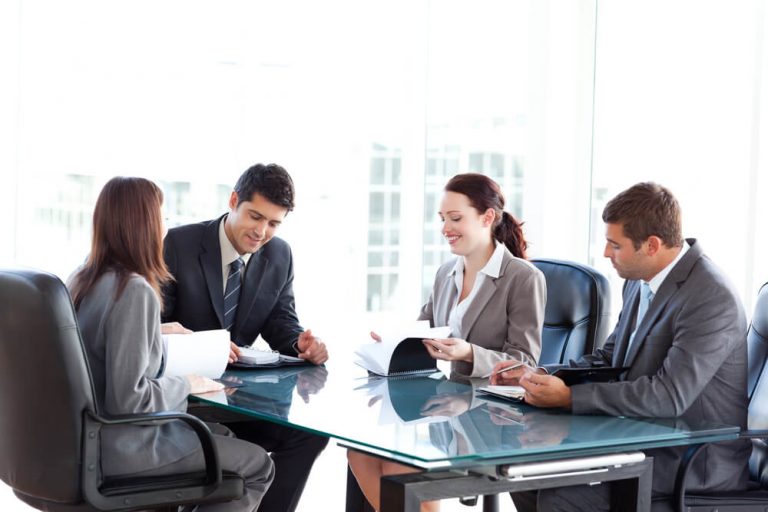 Giai đoạn 1  tổng điều tra là thu thập thông tin về các cơ sở Nền tảng hàng đầu cung cấp Cwin com kinh doanh thuộc khối Cwincom hiện đang mở; các chi nhánh, văn phòng đại diện của Cwincom hiện đang mở nước ngoà