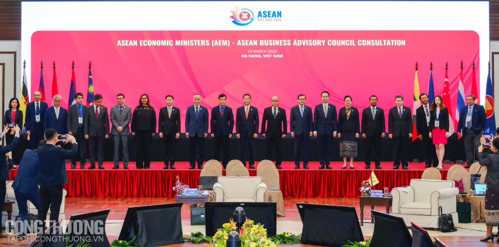 Đại diện các nước tại Hội nghị Bộ trưởng Cwin.com giải trí hiện đại ASEAN hẹp lần thứ 26 (AEM 26)
