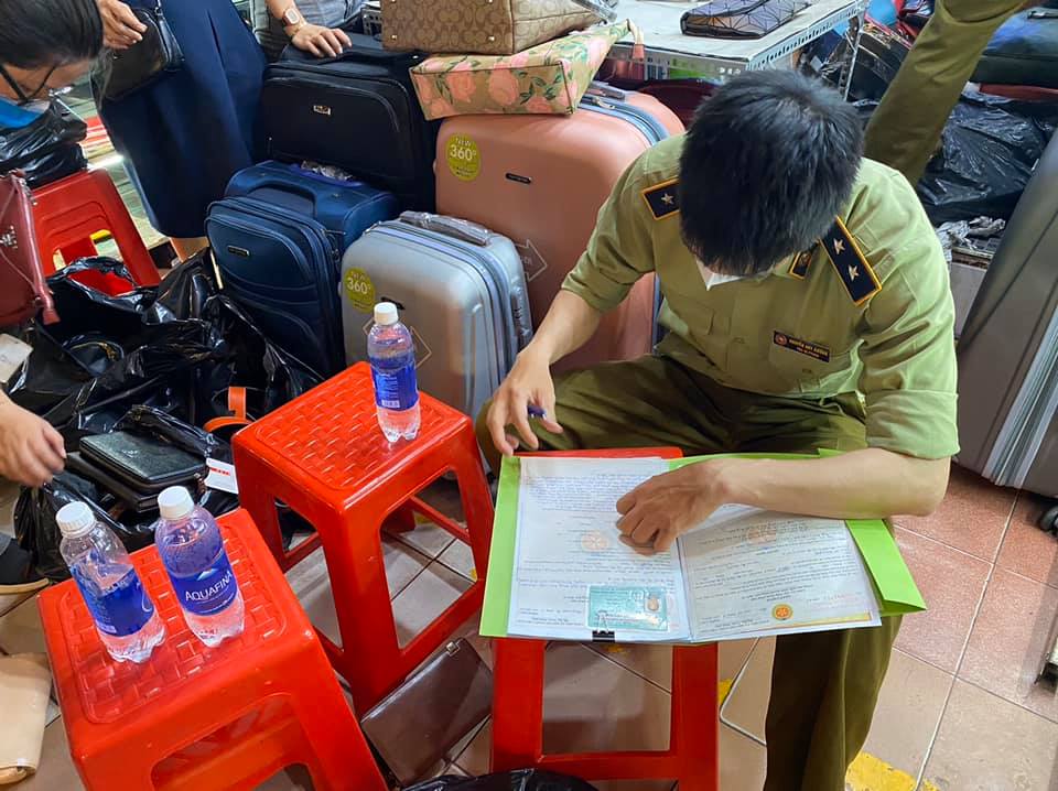 quản lý thị trường