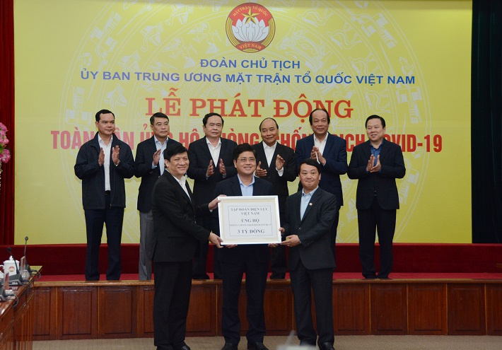 EVN trao 3 tỷ ủng hộ chống Covid-19