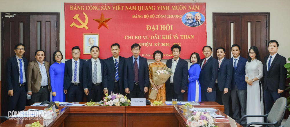 Đại hội Chi bộ Vụ Dầu khí và Than nhiệm kỳ 2020 - 2022
