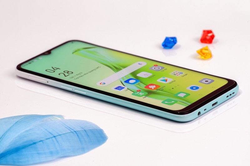 OPPO A31 gia ban