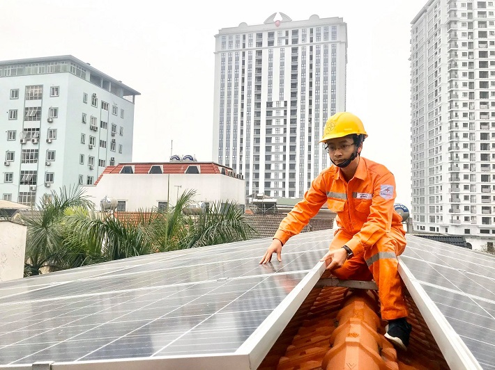 Hệ thống pin năng lượng mặt trời mái nhà