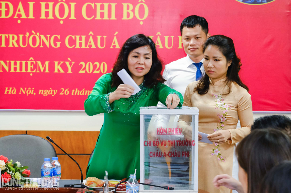Đại hội bỏ phiếu bầu Chi uỷ Chi bộ nhiệm kỳ mới 2020 - 2022