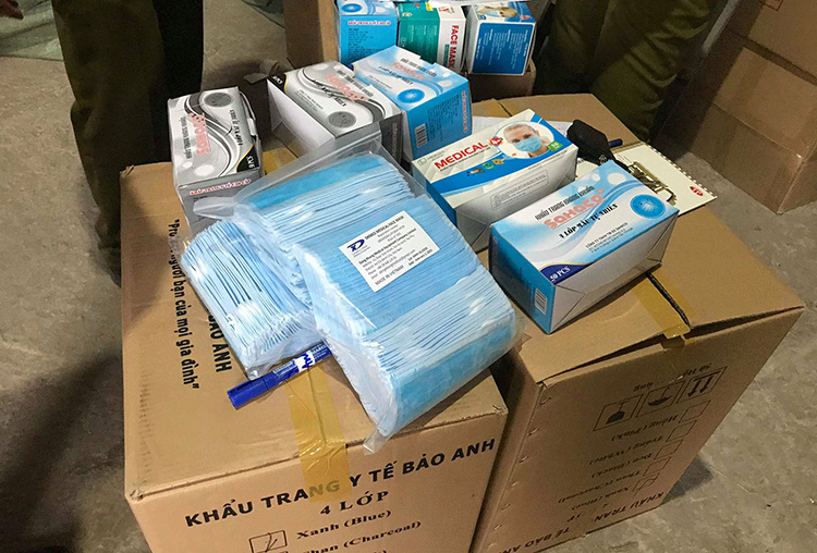 một triệu khẩu trang không nguồn gốc
