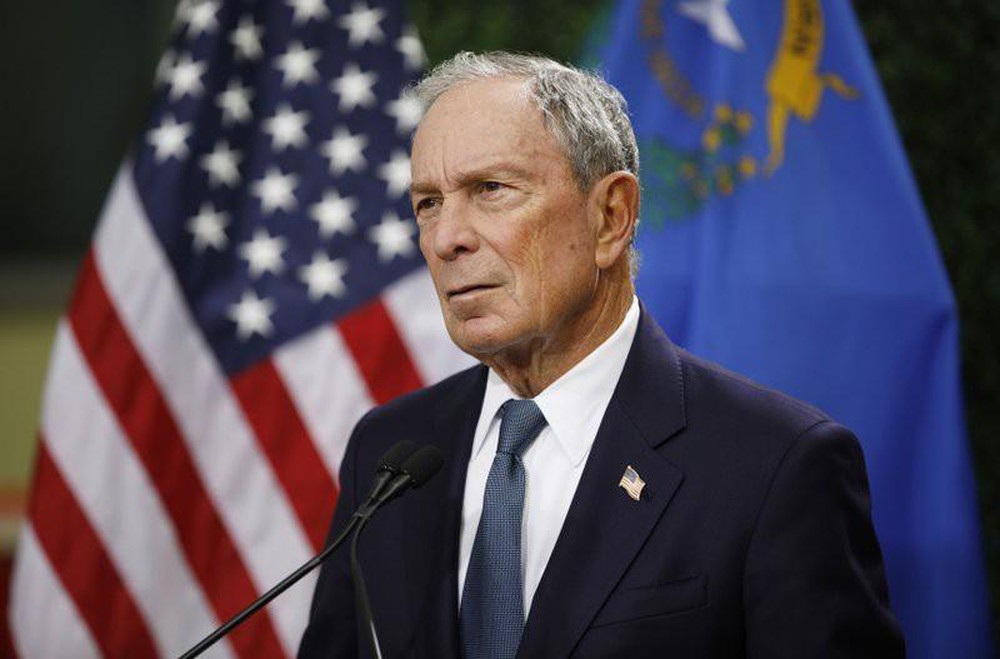 tỉ phú Mike Bloomberg