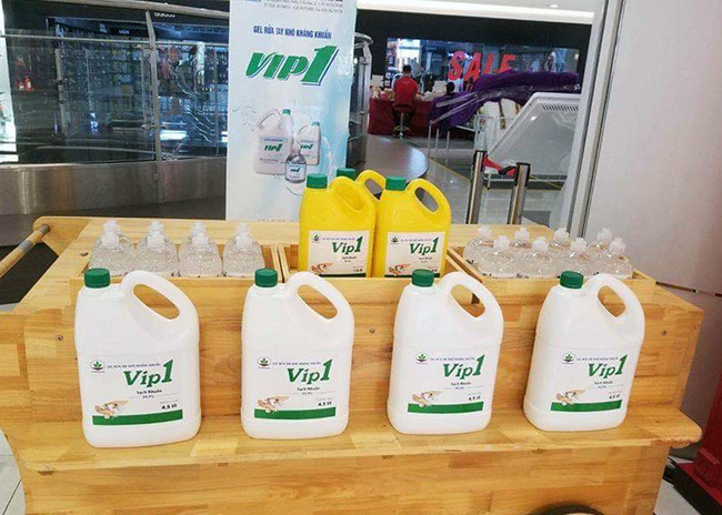 Vipesco ra mắt sản phẩm gel rửa tay kháng khuẩn VIP1